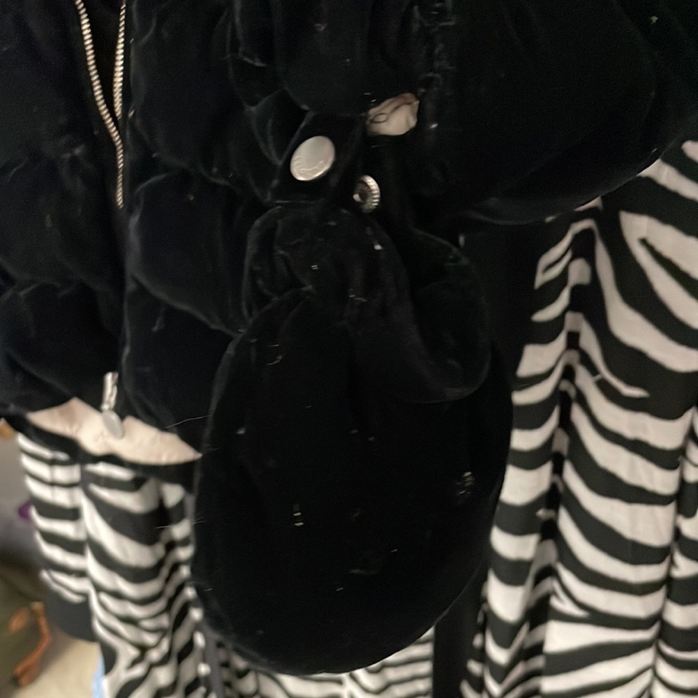 Cutest plush down jacket - Picture 4 of 7